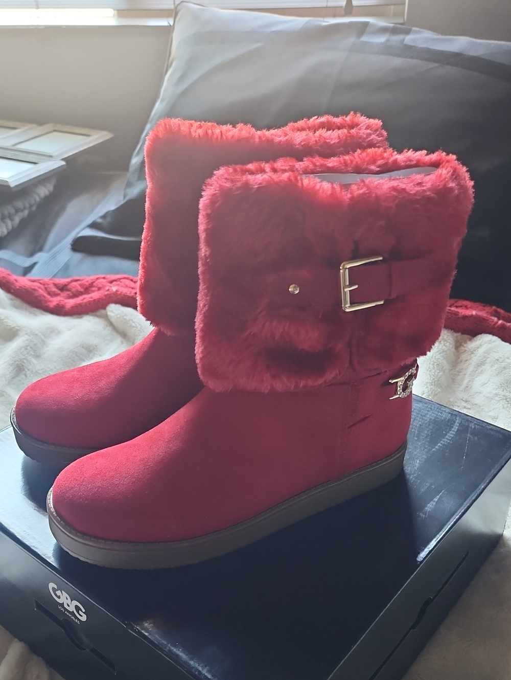 Guess Red Faux-Fur Cuff Winter Ankle Boots